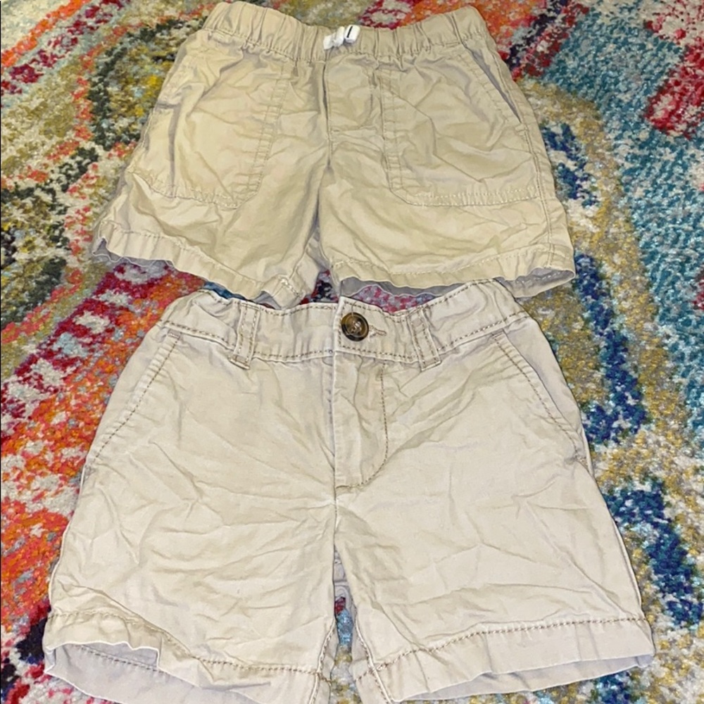 Carters 2T Boy Shorts Loy of 2